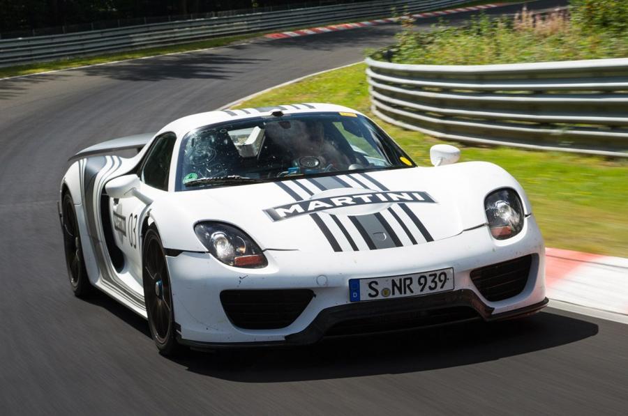  Porsche 918 Spyder 2014 года  (фото 92 из 111)